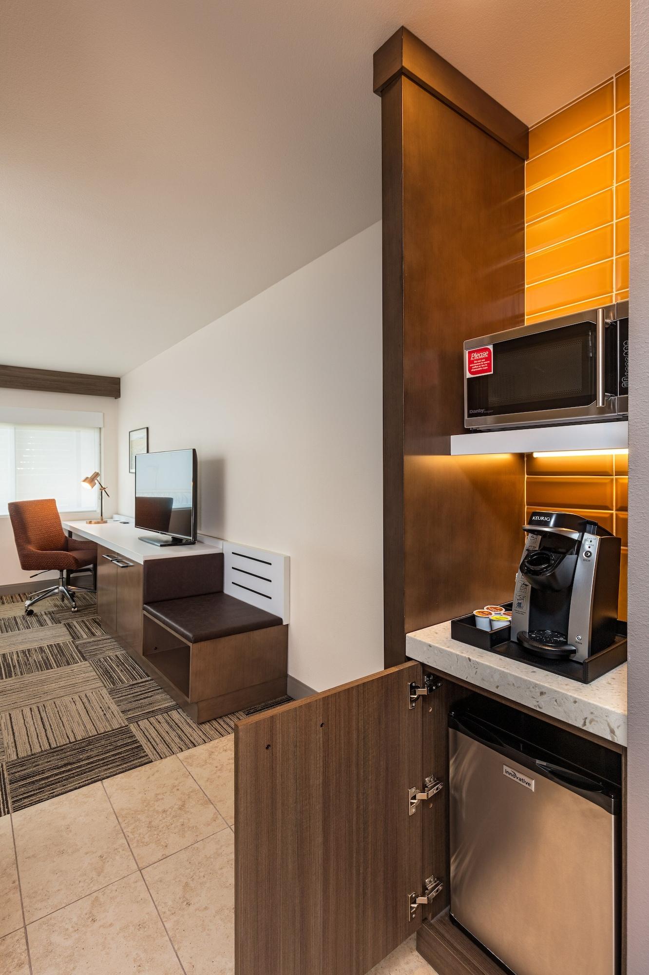 Hilton Garden Inn Davis Downtown Εξωτερικό φωτογραφία