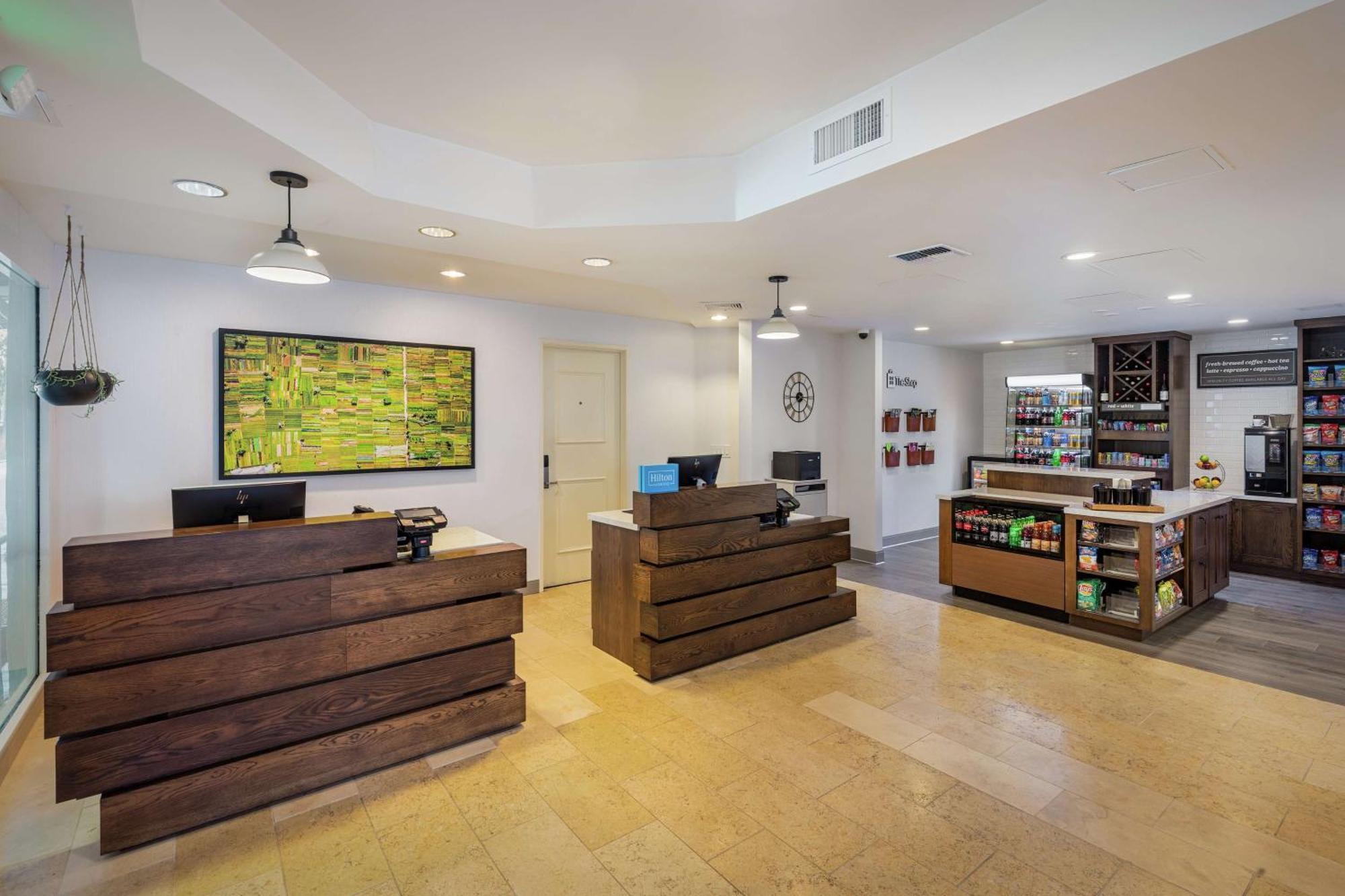 Hilton Garden Inn Davis Downtown Εξωτερικό φωτογραφία